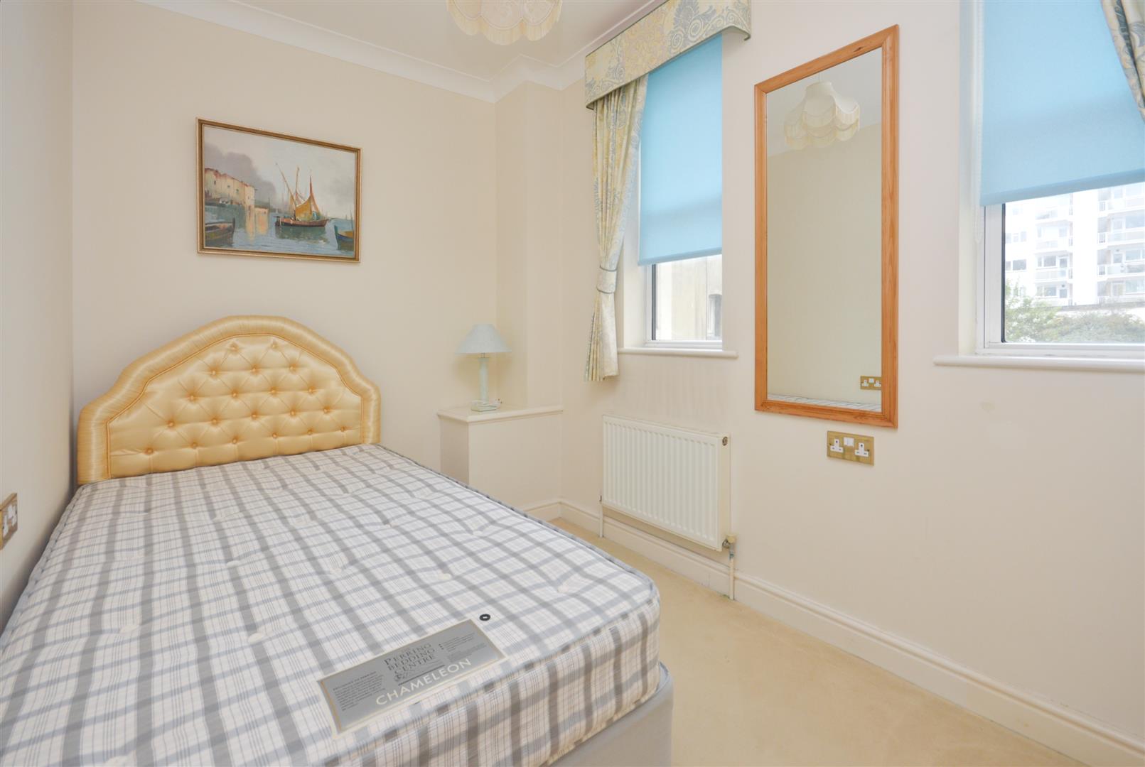 Property Details for Wilmington Square, Eastbourne Town Property